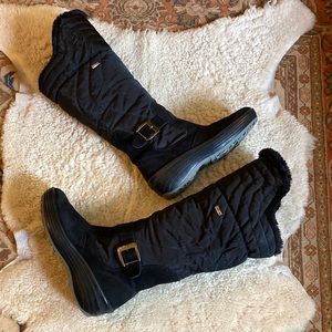 Pajar Women's Natasha Boot. Size 7-7.5 USA (Eur 38). Black. Excellent condition.